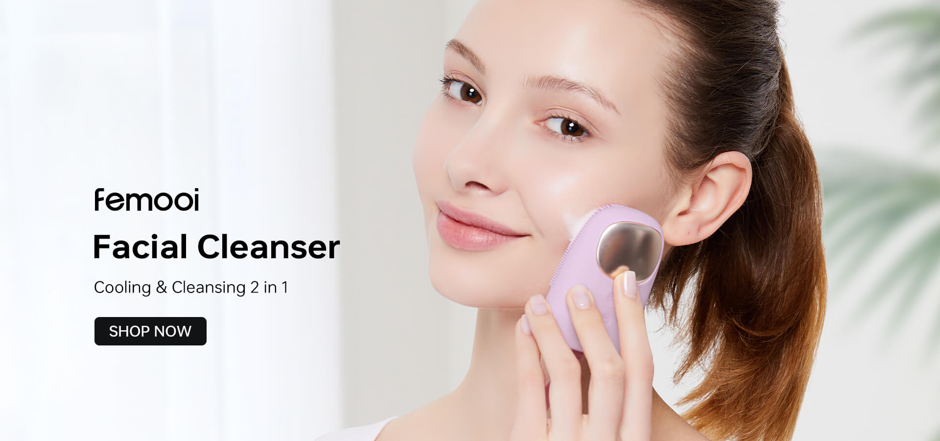 Header Image femooi Facial Cleanser Device (Wide)
